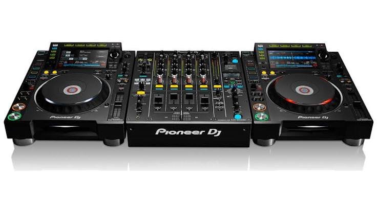 CDJs